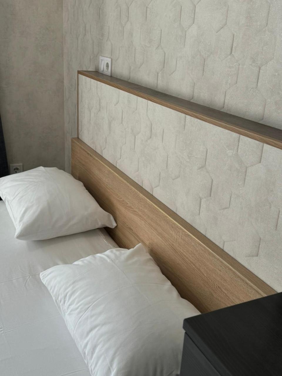 Solo Apartment Virmenska Kiev Exterior foto