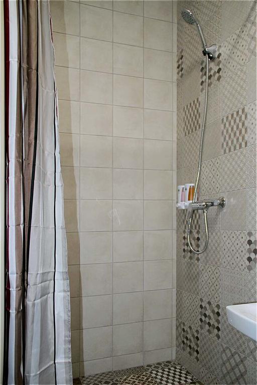 Solo Apartment Virmenska Kiev Exterior foto