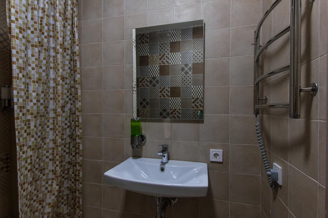 Solo Apartment Virmenska Kiev Exterior foto